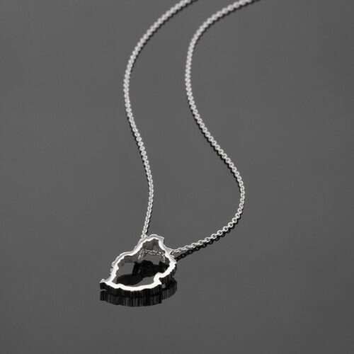 Mauritius outline pendant in polished 18ct white gold