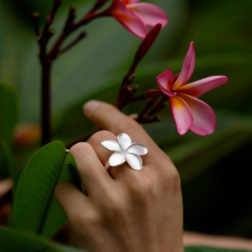 Large frangipani flower ring in sterling silver