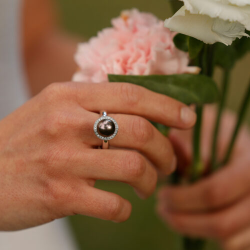 Tahiti pearl gold ring