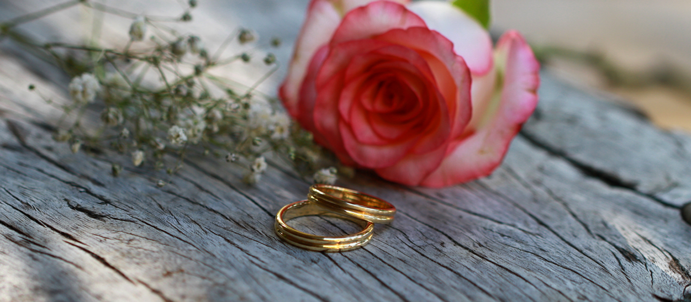 Traditional gold wedding rings, Mauritius