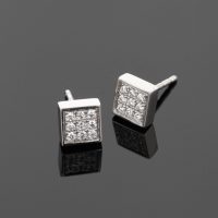 Diamond earrings Mauritius