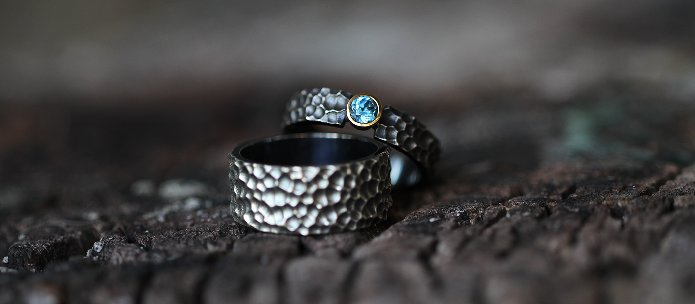 Textured couple rings