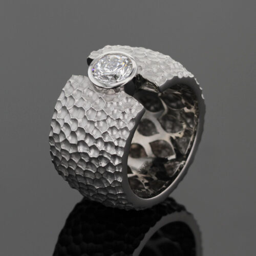 18ct white gold ring with a 1ct lab grown diamond and rock texture