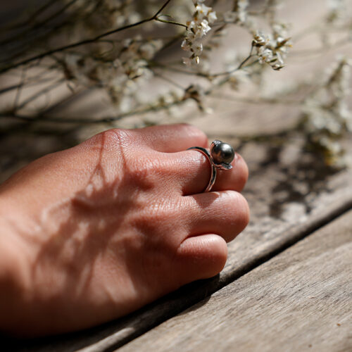 Tahiti pearl ring